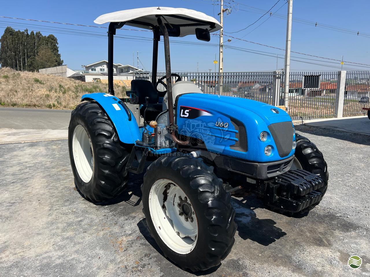 TRATOR LS TRACTOR LS U60 Tração 4x4 HS Máquinas Agrícolas PALMEIRA PARANÁ PR